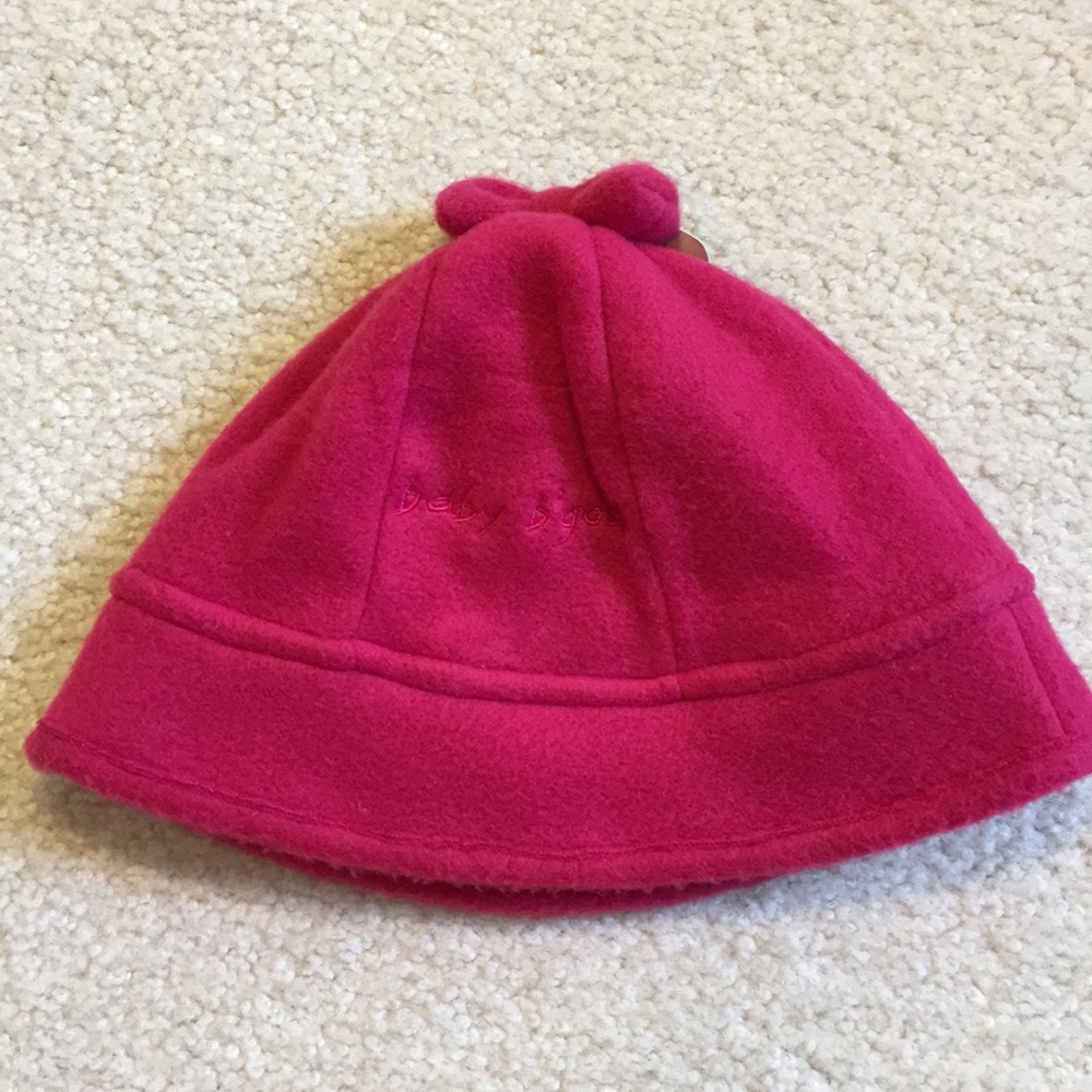 NWT Oshkosh fleece hat
